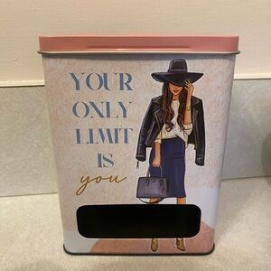 Stylish Pad Holder Tin